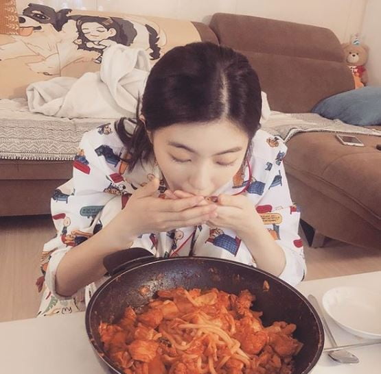 이선빈 인스타그램 캡처