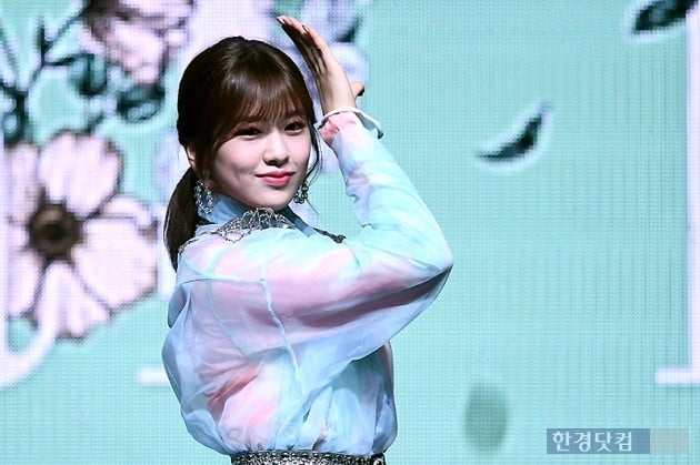 [포토] 아이즈원 안유진, '반짝반짝 빛나는 미모'