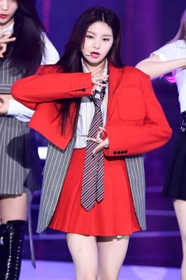 [포토] 에버글로우 이런, '도도한 눈빛에 시선강탈'