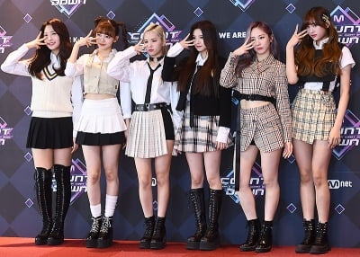 [포토] 에버글로우, '눈 뗄 수 없는 사랑스러움~'