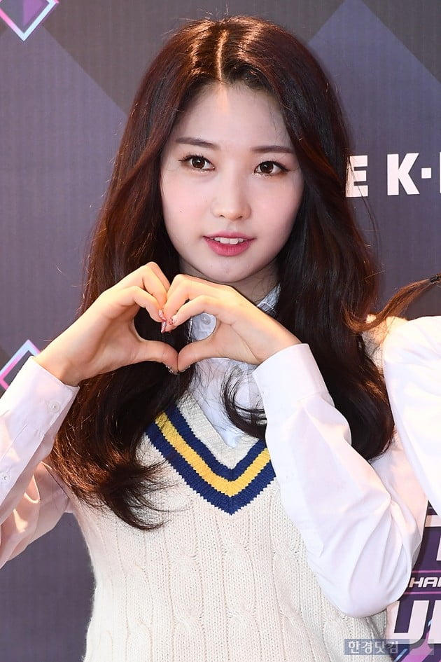 [포토] 에버글로우 시현, '깜찍하게 하트~'