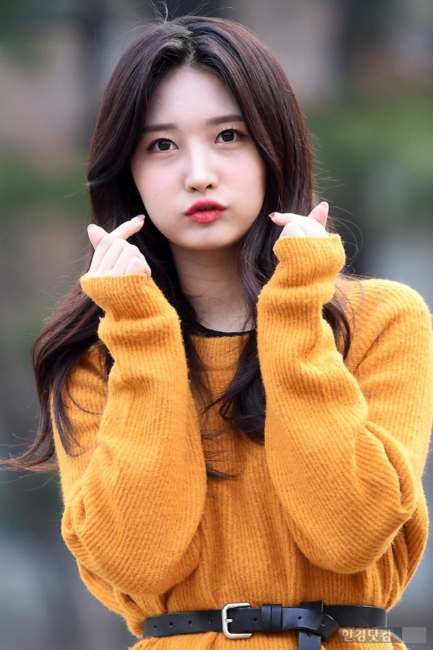 [포토] 에버글로우 시현, '귀엽게 볼빵빵~'