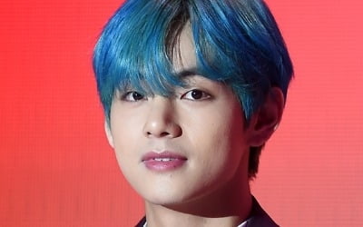 [포토] 방탄소년단 뷔, '심쿵 아이컨택~'