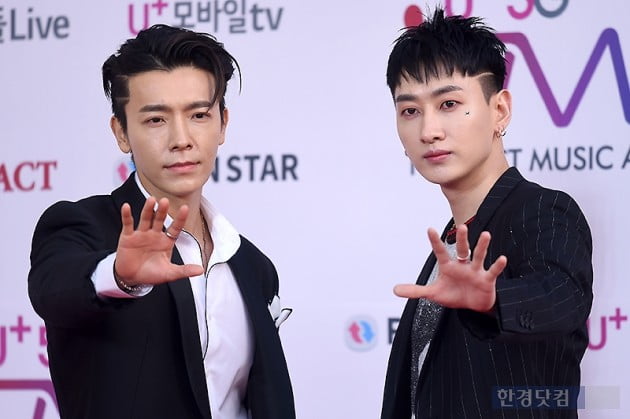 [포토] 슈퍼주니어 D&E, '카리스마 넘치는 두 남자' (더팩트 뮤직 어워즈)