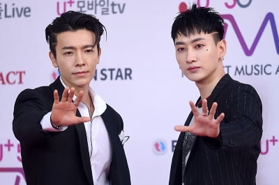 [포토] 슈퍼주니어 D&E, '카리스마 넘치는 두 남자' (더팩트 뮤직 어워즈)