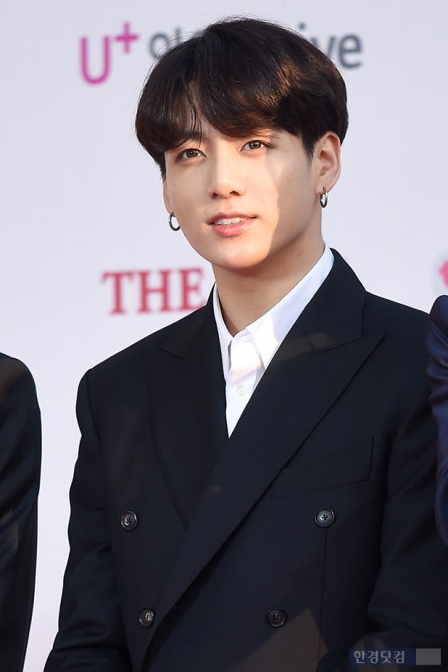 [포토] 방탄소년단 정국, '감탄을 부르는 멋진 눈빛' (더팩트 뮤직 어워즈)