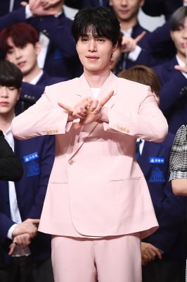 [포토] 이동욱, '프로듀스X101' 많이 사랑해 주세요~