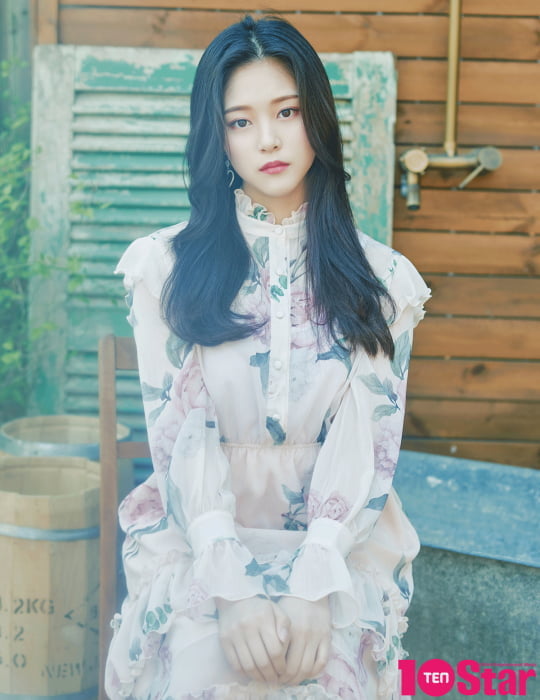 이달의 소녀 현진.