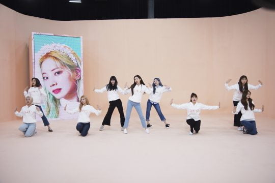 ‘아이돌룸’ 트와이스/사진제공=JTBC