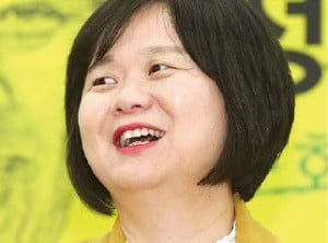 "지도부 사퇴하라" 내홍 휩싸인 바른미래당…정의당, 평화당과 교섭단체 재구성 착수