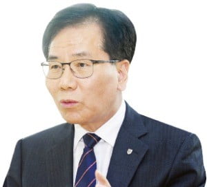 "세계 첫 5G 기반 스마트 러닝 팩토리 보유…4차산업 선도하는 인재 양성"