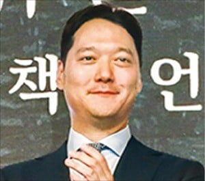 박준규 대표 "우리 문화재 찾아오는 데 50억 넘게 기부했죠"