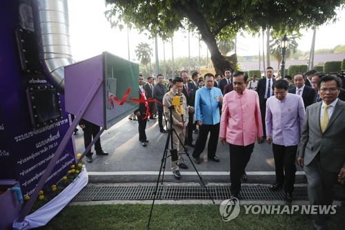 초미세먼지 줄이자…태국 치앙마이 대형공기정화기 '고육책'