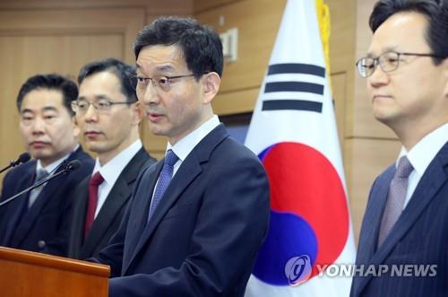 日 '수입금지 해제 요구' 일축한 정부, 분쟁 확대엔 선긋기