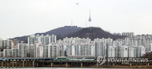 '일단 지켜보자'…서울 주택매매 심리 4개월째 보합