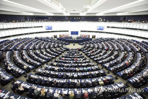 EU, '테러 콘텐츠' 1시간내 삭제 안하면 고액 과징금 부과 추진
