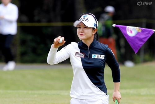 역전, 재역전…우승은 KLPGA 투어 신인 이승연