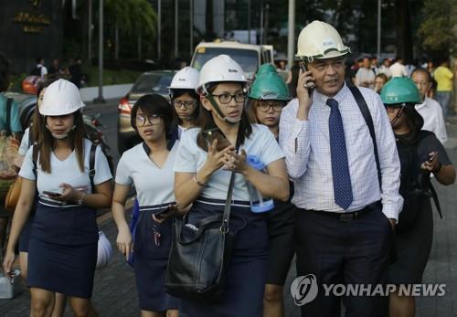 필리핀서 6.1 강진…건물 붕괴로 6명 숨지고 마닐라도 '흔들'