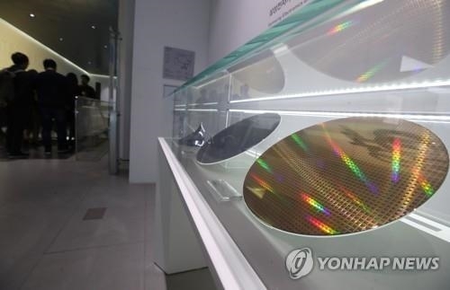 삼성전자 "D램 라인 최적화…생산량에 영향 있을 것"