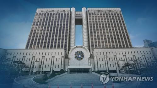 비공개 재판 증언 유출한 국정원 前간부들, 법정서 혐의 부인