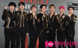 [TEN PHOTO]몬스타엑스 &#39;2019 MONSTA X WORLD TOUR &#39;WE ARE HERE&#39; 파이팅!&#39;