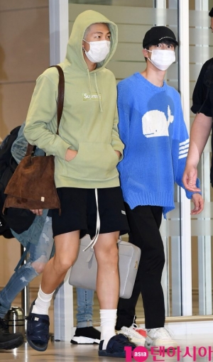 [TEN PHOTO]방탄소년단 RM-진 &#39;한사람은 여름 한사람은 봄&#39;