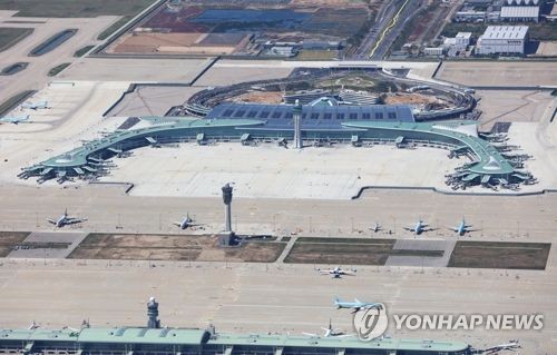 에어부산 항공기 인천서도 뜬다…인천공항 진출 선언