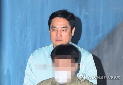  '소송서류 위조' 강용석 2심 무죄…"도도맘 진술 신빙성 부족"