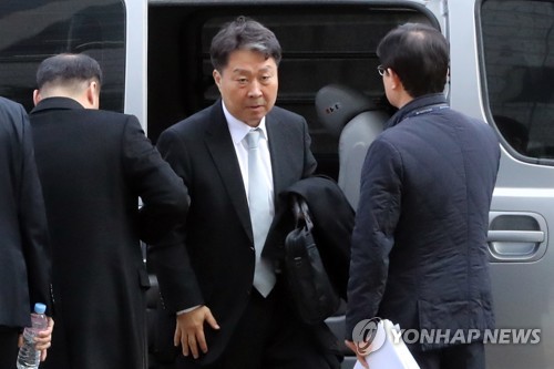 도둑이 제발 저렸나…가습기살균제 자료 일체 삭제한 애경