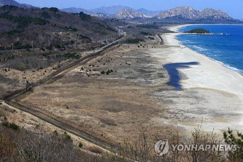 신비감·긴장감 공존…바라만 본 금단의 땅 DMZ, 이제 걷는다