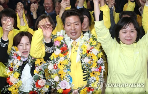 4·3보선 결과 與 "경제활성화 요구"…한국 "文정부 제동 요구"