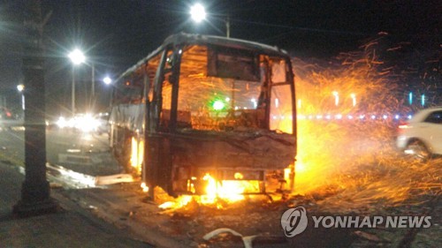 고성산불 속초시내로 확산…주민 3000명 대피·인명피해 속출