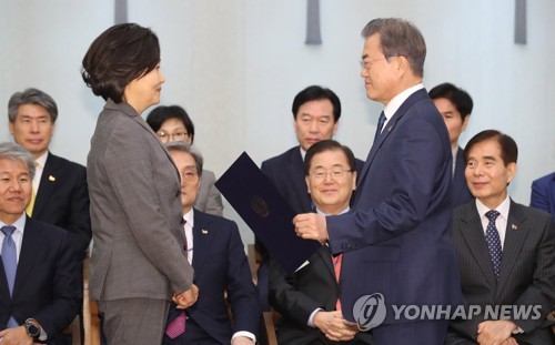 문 대통령, 野 반발에도 朴·金 임명 강행…정국주도권 사수 의지