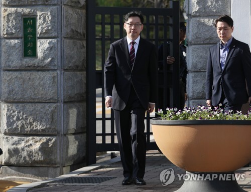 김경수 귀환에 경남도정 활력 '기대'…총선 앞 재판은 '부담'