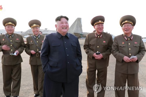 통일부, 김정은 잇단 軍행보에 "지속적으로 동향 예의주시"