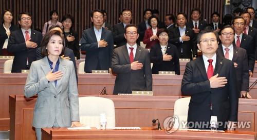 한국당 "목숨걸고 막겠다"…총력저지 다짐 속 '뾰족한 수' 고심