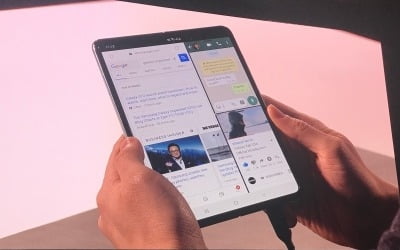 삼성전자, '갤럭시 폴드' 중국 공개행사 연기