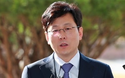 '김학의' 본격 수사…여환섭 단장 "의혹 없게 원칙대로"