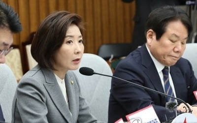 한국당 "악한 정치하는 나쁜 대통령"…靑 겨냥 전방위 공세