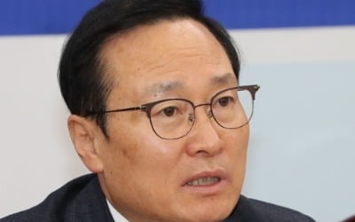 홍영표 "한국당 공세 도 넘어…이미선 청문보고서 채택해야"