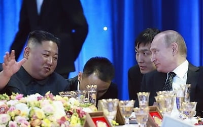 중국 매체, 푸틴 '6자회담' 제안에 "유일한 해결책" 맞장구