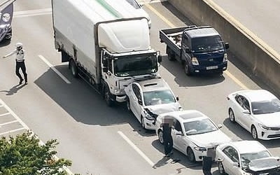 5월부터 車보험 '육체정년'도 65세…보험금 1.2% 더준다