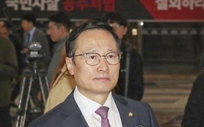 홍영표 "제 발로 검찰 출두하겠다…한국당도 조사 응해야"