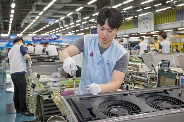 "바쁘다 바빠"…삼성전자, '무풍에어컨' 생산라인 풀가동