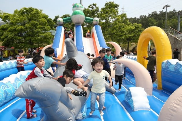 고리원자력본부 어린이날 드림 페스티벌에 어린이와 주민 4천여명 몰려 