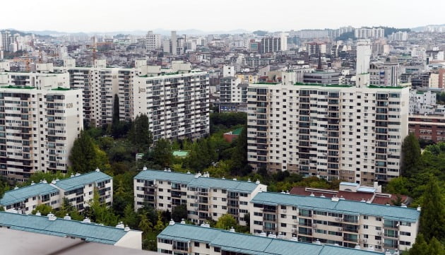 서울의 한 아파트 단지. 한경DB