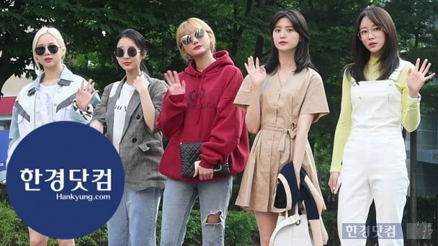 [HK영상] EXID, 점점 더 아름다워져…'눈부신 미모에 시선강탈~'(뮤직뱅크 출근길)