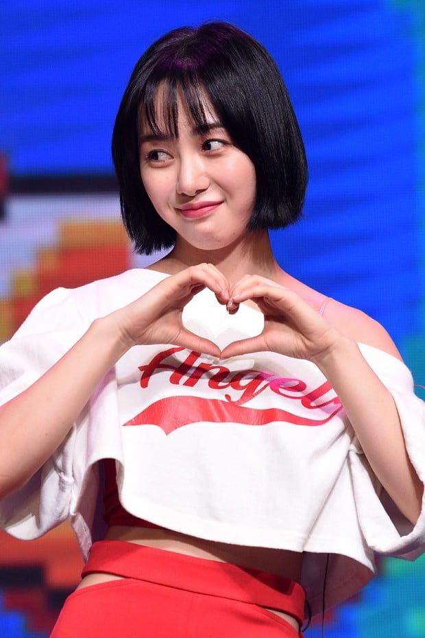 종합 AOA 민아 말 없이 떠나나…SNS 게시물까지 모두 삭제 | 한경닷컴