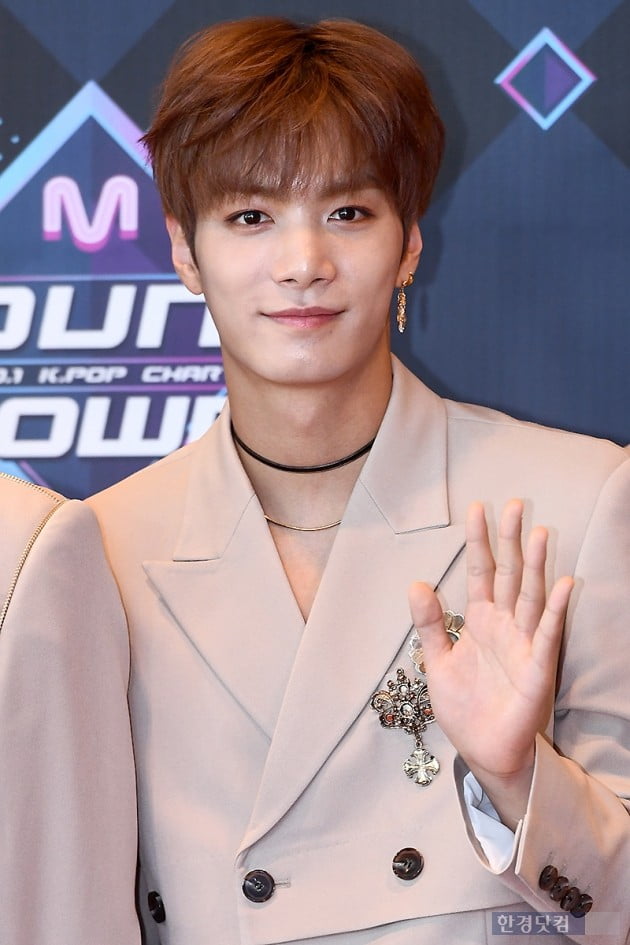 [포토] 뉴이스트 JR, '부드러운 모습에 시선강탈~'