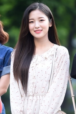 [포토] 오마이걸 아린, '막내의 청순 미소~'